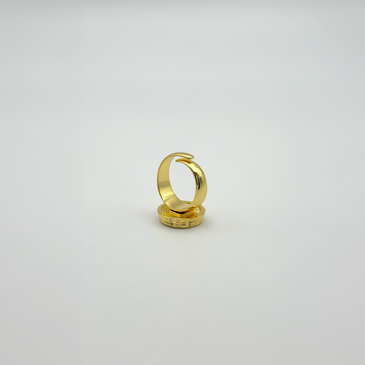 Lotus canvas ring